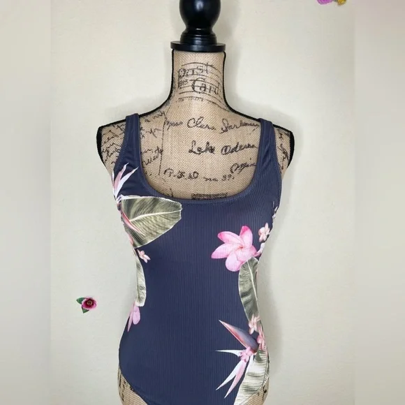 NWOT Kona Sol Tropical Swimsuit - Picture 3 of 14